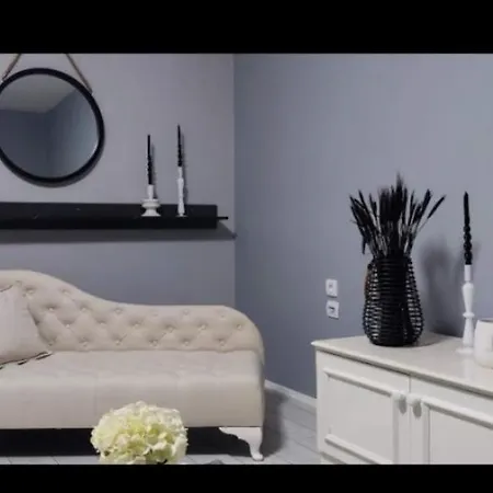 Lux B Apartment